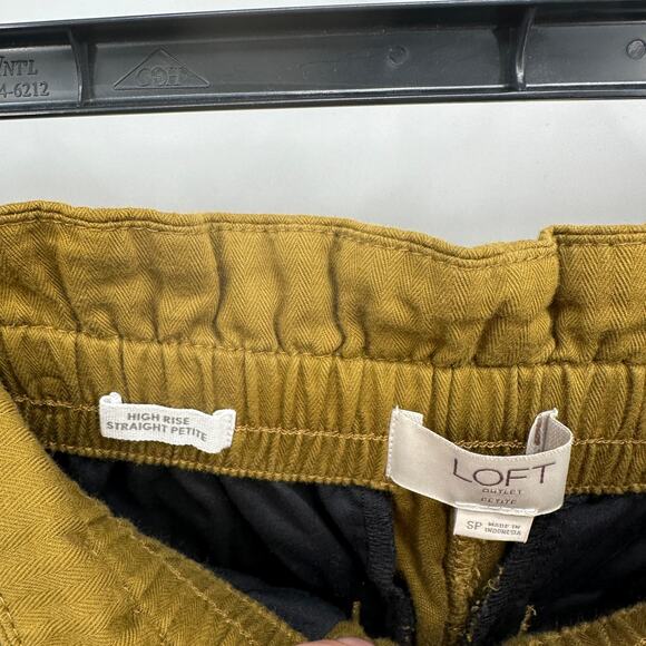 LOFT High Rise Straight Petite Tie Wast Paperbag Pants // Small Petite - Picture 4 of 9